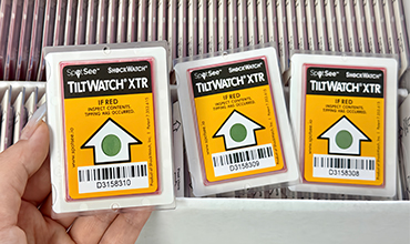 防倾斜标签使用指南：保障货物安全运输的关键步骤 