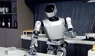 从“学徒工”到“正式工”，人形机器人还要迈过几道坎？